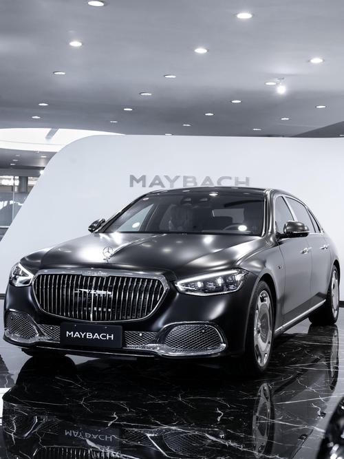 深圳136岚图汽车的售后服务让用户无忧出行，迈巴赫未来的豪华车趋势